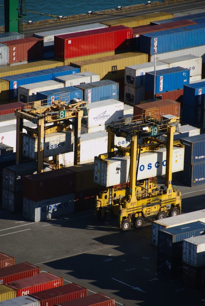 cargo-386836_1920